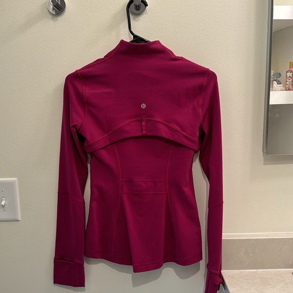 Lululemon define jacket size 4 - Picture 2 of 6